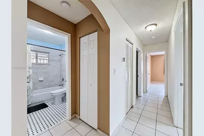 18153 SW 143rd Pl, Miami, FL 33177 - Photo 14