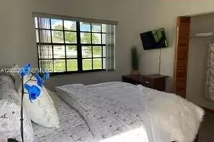 19900 SW 326th St, Homestead, FL 33030 - Photo 2