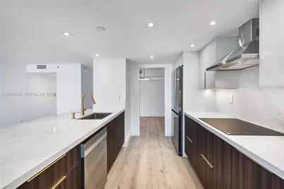 2000 Towerside Ter #1506, Miami, FL 33138 - Photo 12