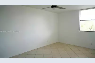 2771 Riverside Dr #405-A, Coral Springs, FL 33065 - Photo 12