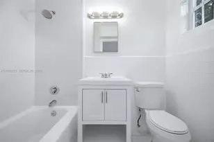 823 NW 9th St, Hallandale Beach, FL 33009 - Photo 10