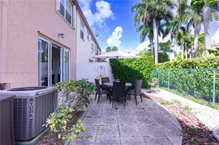 15123 NW 8th St, Pembroke Pines, FL 33028 - Photo 40