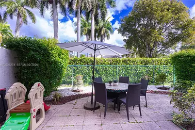 15123 NW 8th St, Pembroke Pines, FL 33028 - Photo 42