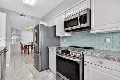 3640 Yacht Club Dr #1602, Aventura, FL 33180 - Photo 6