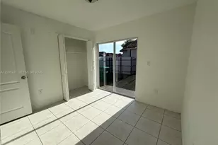 7751 NW 194th St, Hialeah, FL 33015 - Photo 8