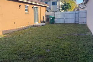 7751 NW 194th St, Hialeah, FL 33015 - Photo 12