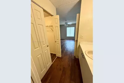 5627 Blue Shadows Court #3, Orlando, FL 32811 - Photo 4