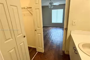 5627 Blue Shadows Ct, Orlando, FL 32811 - Photo 4