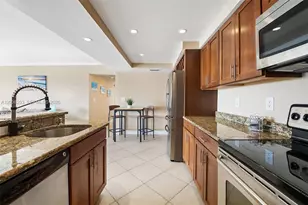 2900 NE 30th St, Fort Lauderdale, FL 33306 - Photo 4