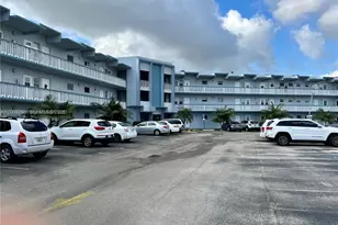 2200 Park Ln, Hollywood, FL 33021 - Photo 10