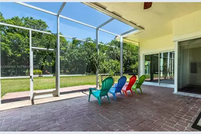 12743 N Winners Cir, Davie, FL 33330 - Photo 12