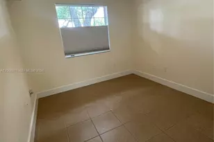 2811 N Oakland Forest Dr, Oakland Park, FL 33309 - Photo 18