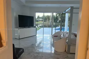 2534 Poinciana Dr, Weston, FL 33327 - Photo 32
