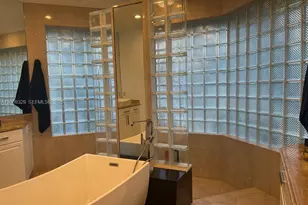 2534 Poinciana Dr, Weston, FL 33327 - Photo 20