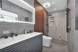 9325 NE 5th Ave, Miami Shores, FL 33138 - Photo 24