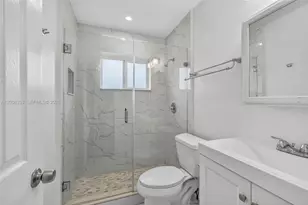 2909 NW 9th Ave, Wilton Manors, FL 33311 - Photo 14