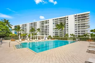 607 Ocean Dr, Key Biscayne, FL 33149 - Photo 2
