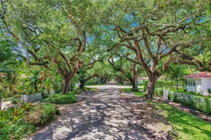 9325 NE 5th Ave, Miami Shores, FL 33138 - Photo 10