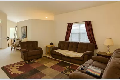 161 SE 22nd Ter, Homestead, FL 33033 - Photo 6