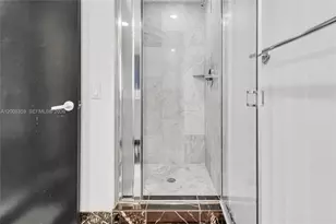 485 Brickell Ave, Miami, FL 33131 - Photo 20