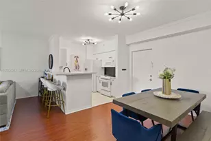 6831 SW 44th St, Miami, FL 33155 - Photo 2