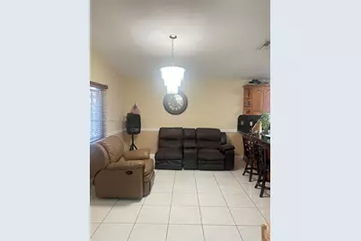 12377 NW 97th Pl #12377, Hialeah Gardens, FL 33018 - Photo 6