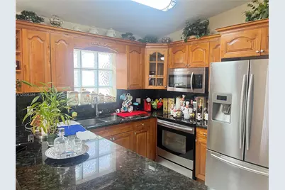 12377 NW 97th Pl #12377, Hialeah Gardens, FL 33018 - Photo 2