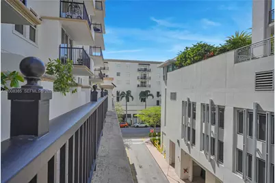 4100 Salzedo St #411, Coral Gables, FL 33146 - Photo 26