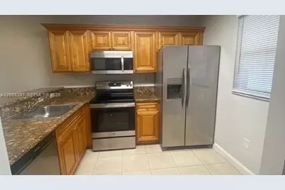 9943 Nob Hill Pl #9943, Sunrise, FL 33351 - Photo 4