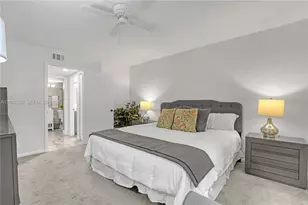 325 Pine Ridge Cir, Greenacres, FL 33463 - Photo 32