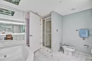 19355 Turnberry Way, Aventura, FL 33180 - Photo 24