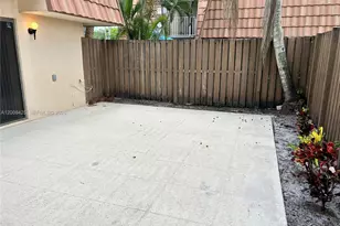 736 Mill Valley Pl, West Palm Beach, FL 33409 - Photo 2