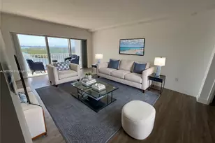 500 Bayview Dr, Sunny Isles Beach, FL 33160 - Photo 12