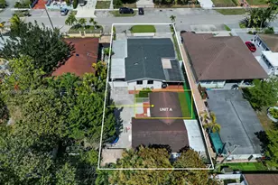 252 E 36th St, Hialeah, FL 33013 - Photo 8