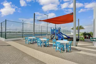 16385 Biscayne Blvd, North Miami Beach, FL 33160 - Photo 30
