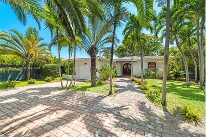 540 S Shore Dr, Miami Beach, FL 33141 - Photo 10
