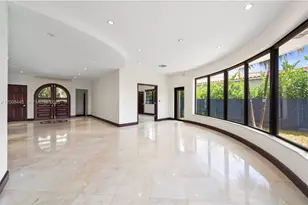 540 S Shore Dr, Miami Beach, FL 33141 - Photo 18