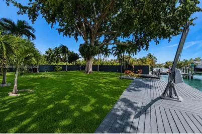 540 S Shore Dr, Miami Beach, FL 33141 - Photo 8