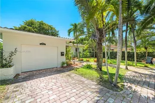 540 S Shore Dr, Miami Beach, FL 33141 - Photo 12