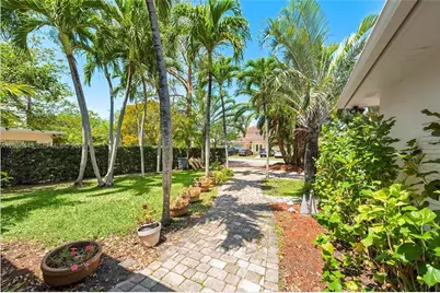 540 S Shore Dr, Miami Beach, FL 33141 - Photo 14