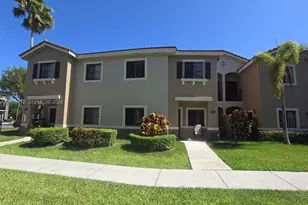 22911 SW 88th Pl, Cutler Bay, FL 33190 - Photo 2