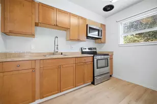 2124 Taylor St, Hollywood, FL 33020 - Photo 4