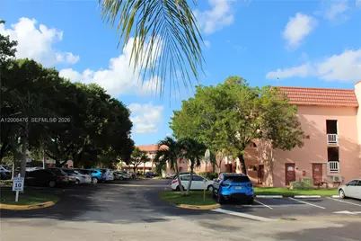 9480 Sunrise Lakes Blvd #204, Sunrise, FL 33322 - Photo 12