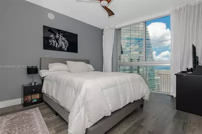 465 Brickell Ave #5101, Miami, FL 33131 - Photo 14