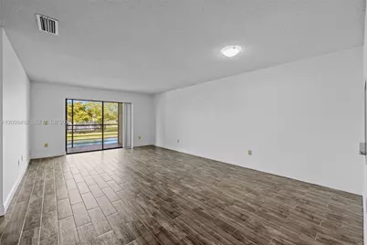 145 Lake Nancy Ln #230, West Palm Beach, FL 33411 - Photo 12