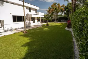 10475 SW 72nd Ave, Pinecrest, FL 33156 - Photo 10