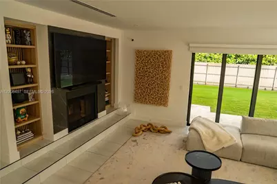 10475 SW 72nd Ave, Pinecrest, FL 33156 - Photo 24