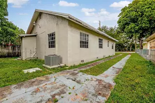2800 SW 16th Ter, Miami, FL 33145 - Photo 8