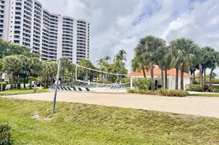 3300 NE 191st St, Aventura, FL 33180 - Photo 18