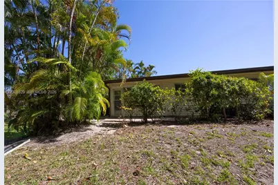 1031 Pine Isle Ln #1031, Naples, FL 34112 - Photo 22